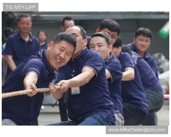 凯发娱乐真人版：专业的真人主播团队，打造最具真实感的线上娱乐环境